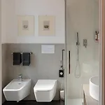 Victoria Boutique Aparthotel 4*
